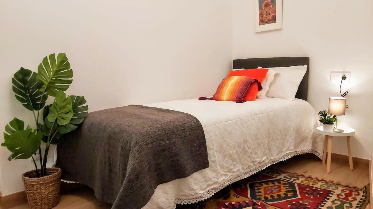Misterhost Duplex Centrico Y Tranquilo Wifi Smarttv Apartment Seville Ngoại thất bức ảnh