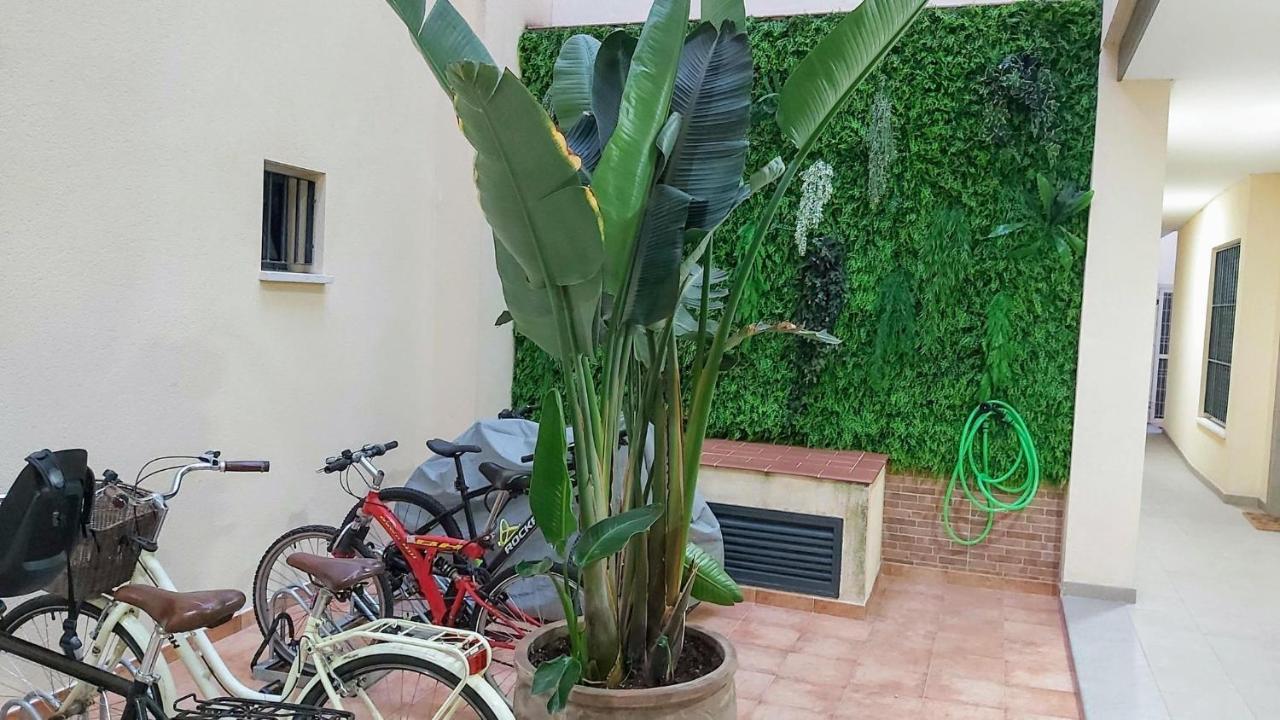 Misterhost Duplex Centrico Y Tranquilo Wifi Smarttv Apartment Seville Ngoại thất bức ảnh